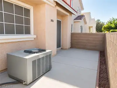 3016 Sunset Harbor Court Yard