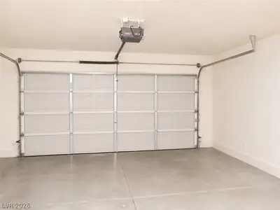 3016 Sunset Harbor Court Garage