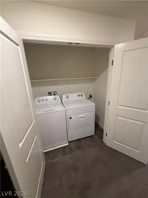 12732 Feathersong Street Laundry