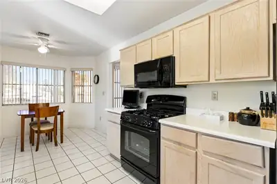 2400 Sunup Drive Kitchen