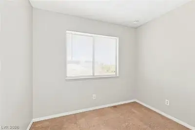 3836 Kellogg Avenue Bedroom