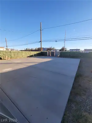 1421 Palm Street Parking