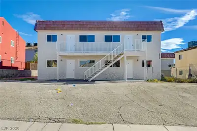 6937 Issac Avenue Las Vegas, NV 89156