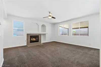 909 Blanco Caballo Way Living Room