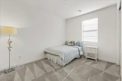2 Corte Belleza 0 Bedroom