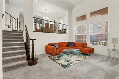 2 Corte Belleza 0 Living Room