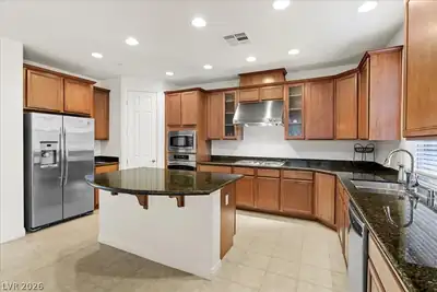 2 Corte Belleza 0 Kitchen