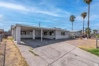 1501 North Tonopah Drive, Las Vegas