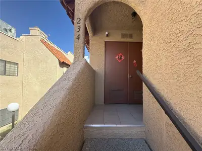 4191 Gannet Circle 234 Entry