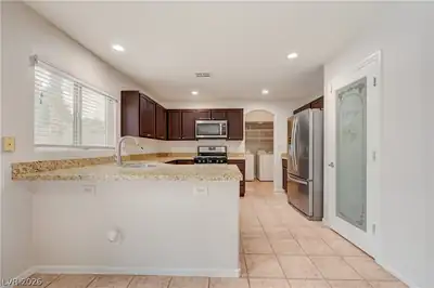 8117 Jade Harbor Court Kitchen