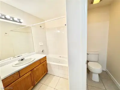 1827 East CALVADA 1 Bathroom