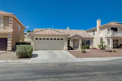 472 Staghorn Pass Avenue 