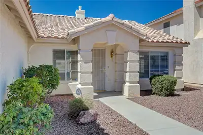 472 Staghorn Pass Avenue 