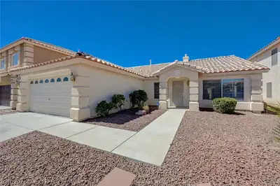 472 Staghorn Pass Avenue 