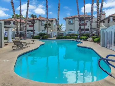 6836 Elm Creek Drive 201 Las Vegas, NV 89108