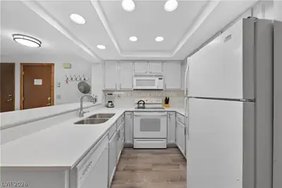 464 North Hwy 143 315 Kitchen
