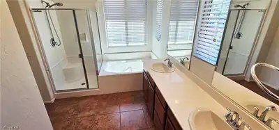5373 Hollymead Drive Primary Bathroom