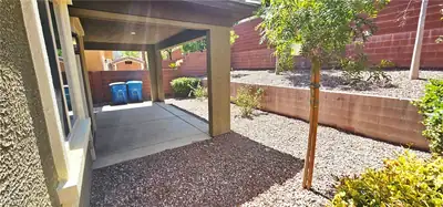5373 Hollymead Drive Patio