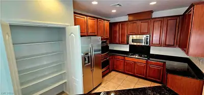 5373 Hollymead Drive Kitchen