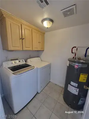 4264 Tara Avenue 3 Laundry
