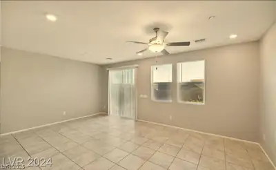 5281 Silver Branch Avenue Living Room