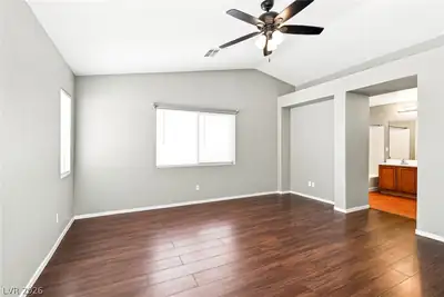 3514 Gloucester Gate Street Bedroom