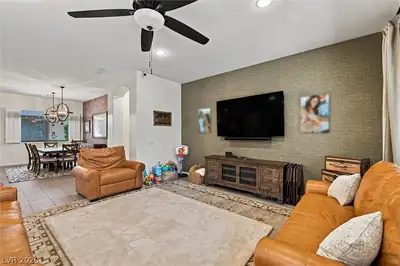 137 Rancho Mesa Avenue Living Room