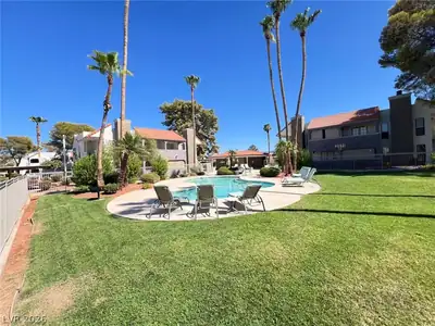 2112 Sunfish Drive A Pool