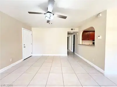 2112 Sunfish Drive A Living Room