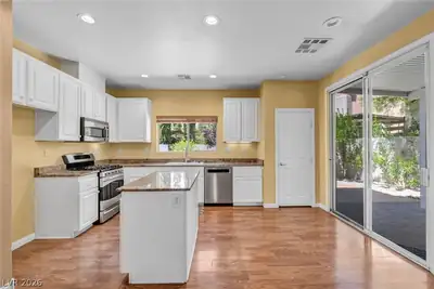 11604 Villa Malaparte Avenue Kitchen