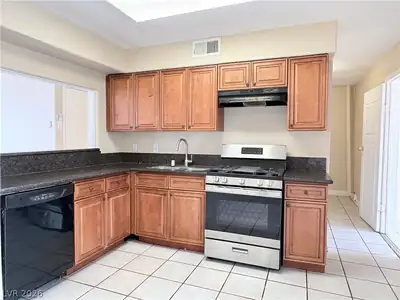 6329 Brittany Way Kitchen
