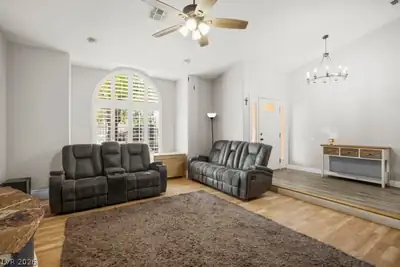 5240 Mustang Street Living Room