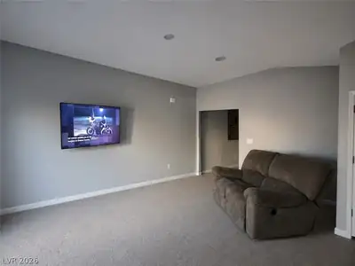 3631 East Garfield Drive Living Room
