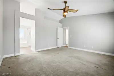 10129 Oakmoor Place Bedroom