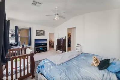 5537 Punto Del Castello Court Primary Bedroom