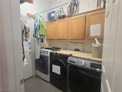 10522 Haywood Drive Laundry