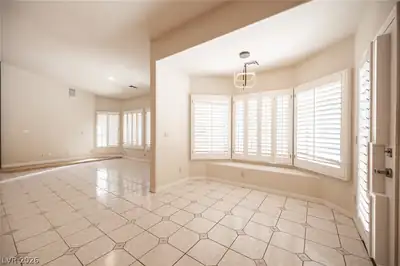 2855 Mountain Mist Court Dining Area