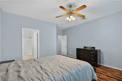 2118 Desert Woods Drive Primary Bedroom