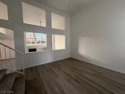1825 Sierra Oaks Lane Living Room