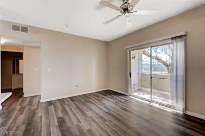5650 East Sahara Avenue 1010 Living Room