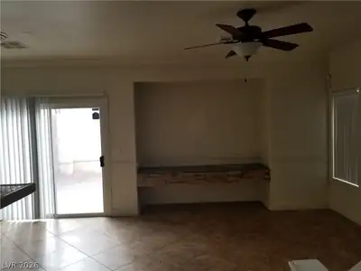 1023 SUNNY ACRES Avenue Living Room