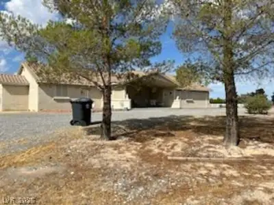 111 Cavalry Street, Pahrump, NV 89048 Front of Structure