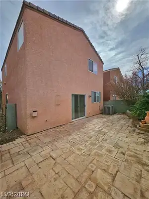 8961 Veneroso Street Back of Structure