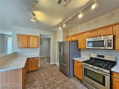 8961 Veneroso Street Kitchen