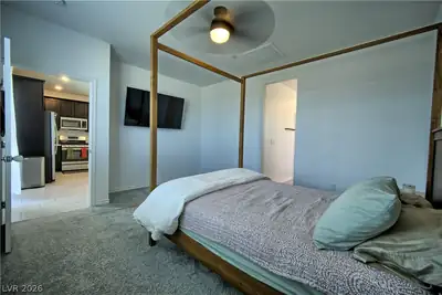 9447 Elmhurst Ridge Avenue Primary Bedroom