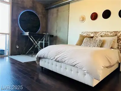 353 East Bonneville Avenue 209 Bedroom