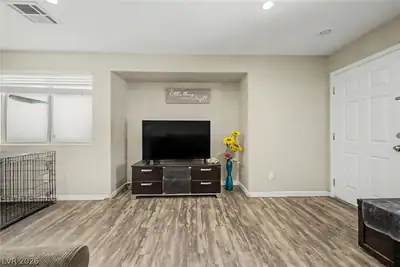 1975 Sunset Village Circle 