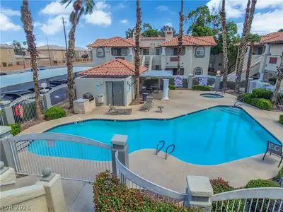 6836 Elm Creek Drive 201 Pool