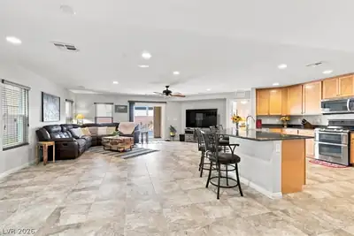 4429 Hatch Bend Avenue Living Room
