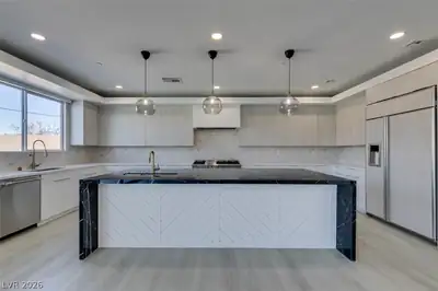 8741 Grand Pass Court Kitchen